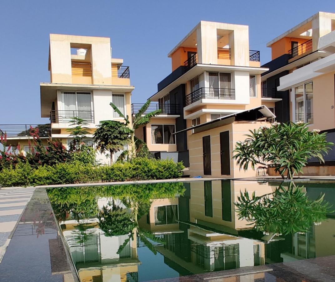 Royal Meadows - Igatpuri Bungalow C Εξωτερικό φωτογραφία